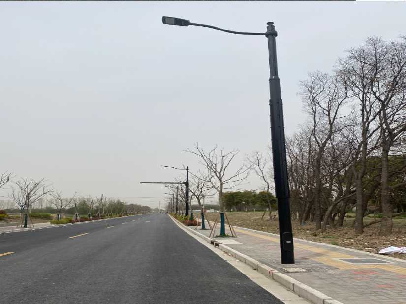 安龙县上海综合杆 太阳能路灯工程